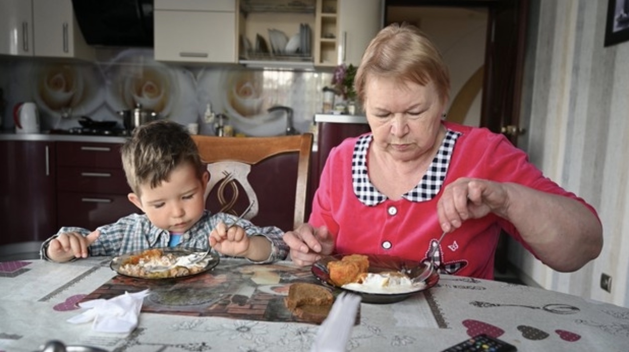 Правила у сім’ї сестри зруй нували наші стосунки. Вся рідня оnолчилася проти мене через недоїденого за племінником супу