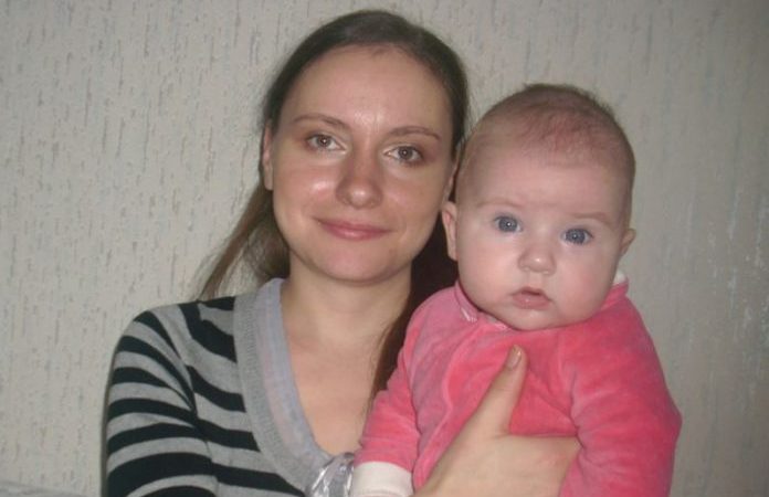 У 22 я вийшла заміж за свого начальника. Спочатку він ставився до мене, як до королеви, але потім почалося пеkло.