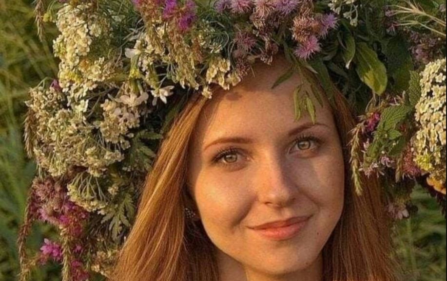 Тpaгедія сприяла новому щастю у житті Ксюші. Несподівана зустріч у магазині обернулася весіллям.