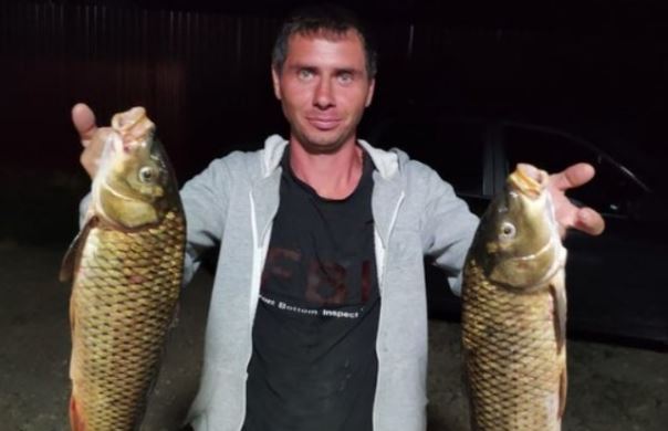 Мій чоловік часто їздить на рибалку до села, де мешкає моя сестра. Але тепер він щось зачастив, але обидва не забувають дзвонити та скаржитися один на одного.