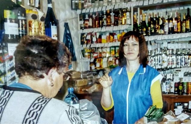 Я люблю іншу. Своїм дітям я допоможу, а ти мені байдуж