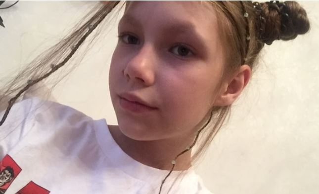 Онучку покликали на день народження, але вона прийшла додому зарано і без настрою. Дізнавшись, що трапилося, я здригнулася