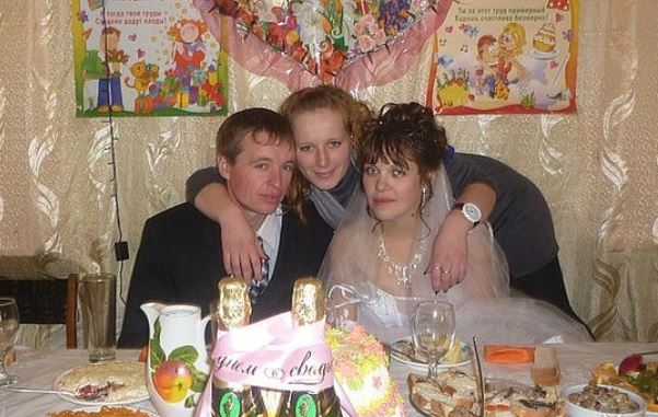На весіллі подруги я закохалася в її нареченого з першого погляду, і це було взаємно, і на наступний день моє життя змінилося назавжди