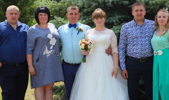 Те, що сталося на весіллі, стало великою несподіванкою і дуже зворушило всіх гостей