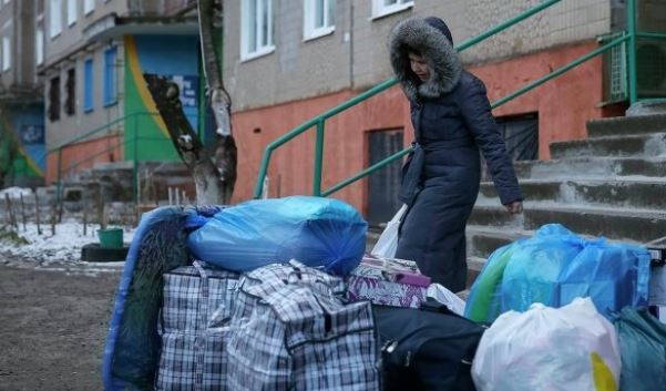 10 років тому я зібрала речі та піաла від чоловіка. Думала, того вечора заночувати у своєї сестри, але її чоловік навіть на поріг мене не пустив