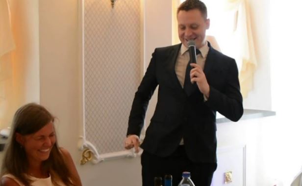 Брат Уві Рвався На Моє Весілля І Зірвав Урочистість Зі Словами: «Наречена Вкрала Каблучку Нашої Матері».
