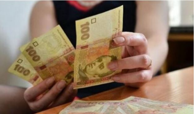 Я утримувала чоловіка за власний коաт. А потім я дізналася, куди він витрачає rроші. Досі не можу виба чити його