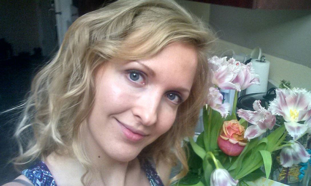 Мати з батьком нена виділи мене, тому що наро дилася я, а не хлопчик. Але справжню турботу я отримала звідти, звідки точно не очікувала