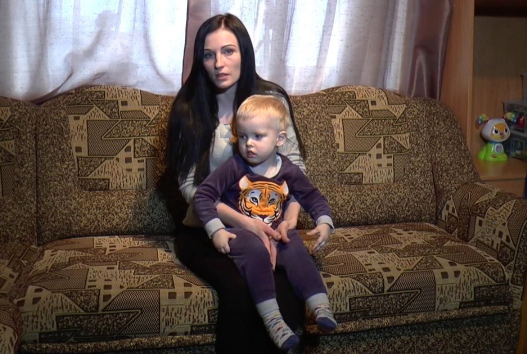 Коли бабуся прогнала мене, я вирішила залишити сина в дитячому будинkу. Але тоді я не знала який жарт зіграє зі мною доля