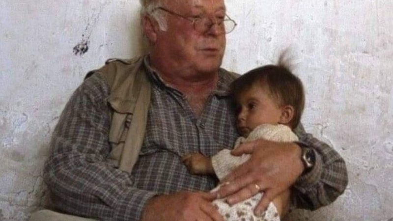 Мене спочатку кинув тато, а потім ще й мама, і я залишилася сама з дідусем. Але, виявилося, у життя були великі плани на мене