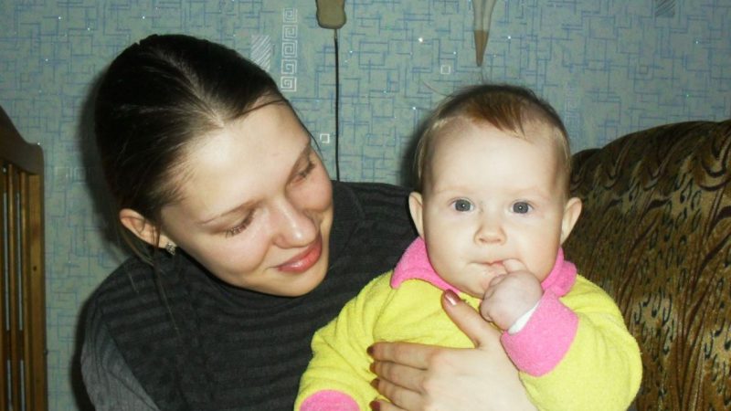 Ольга довго спала, бо Син вночі не дав спати мамі. А розбудила її розмова між чоловіком і свекрухою. Почувши промову свекрухи, волосся дибки стало