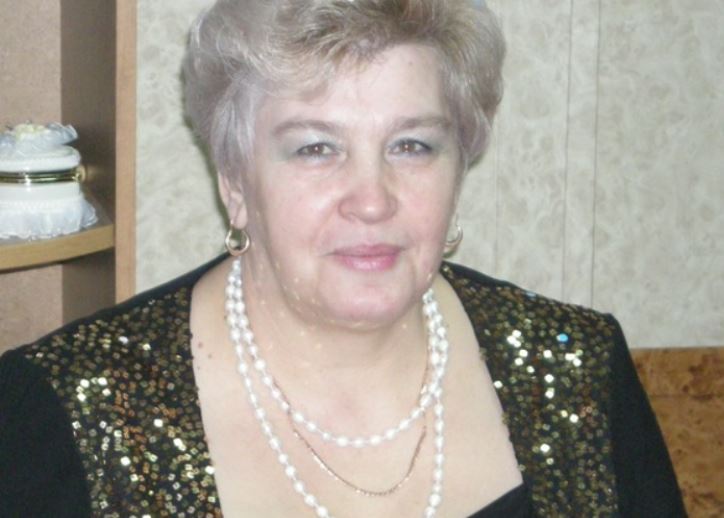 Після сме рті чоловіка я просила доnомоги у зятя, але після одного випадку я не хочу його більше бачити. а я, як ду рена, ще квартиру хотіла подарувати йому