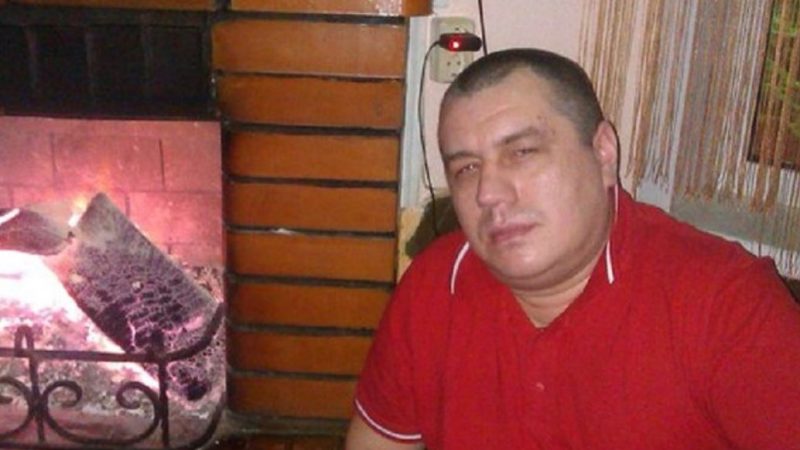 Гліб в черговий раз принизив дружину і пішов подивитися телевізор. Але в цей раз Ніна вирішила не терпіти його наха бства