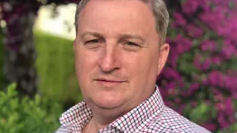 Миколай у свої 45 залишився зовсім один. У нього ніколи не було сім’ї, але через 25 років після одного випадку він дізнався про головну таємницю у своєму житті.