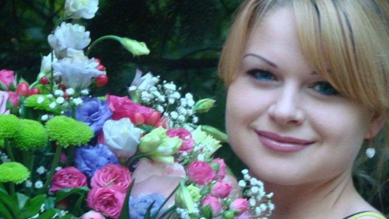 Моя сім’я все життя не звернтала на мене уваги. Але після того, як я отримала один лист від нотаріуса, я почала отримувати багато дзвінків.