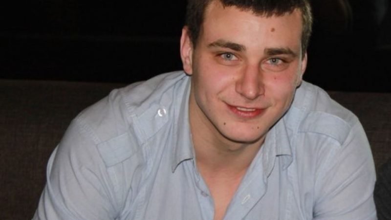 Коли друг потрапив в ава рію, тільки я був з ним поруч: з ложечки годував навіть. Але я навіть подумати не міг, що через рік мій друг так «віддячить» мені. Такого від нього, я не очікував.