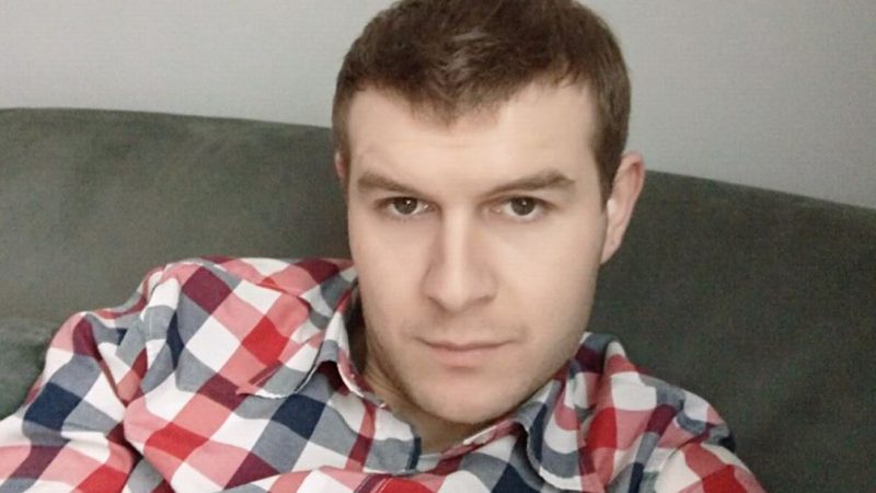 Брат дружини зажадав від нас віддати їм нашу чотирикімнатну квартиру, а нам самим переїхати в їхню однушку. Аж яке на хабство!