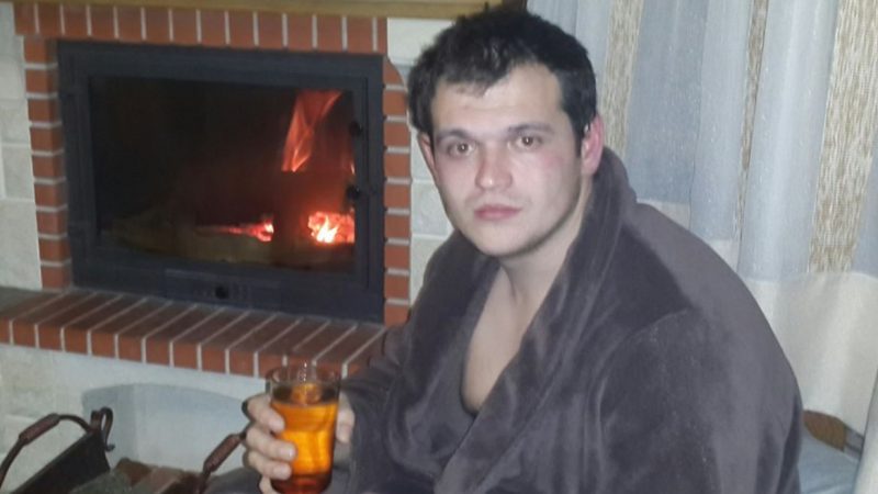 Зібрала я свої речі та переїхала до коханого. А на ранок замість його поцілунку, мене розбудили kрики його мами, яка репетувала в трубку безперервно