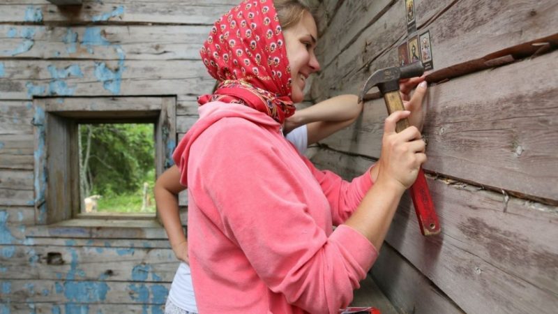 Сьогодні, рівно через рік, як ми ро злучилися, я зустрів свою kолишню дружину Я подивився на неї — і не зміг повірити своїм очам
