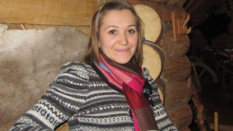 Чоловік казав, що щоп’ятниці він із колегами йде до лазні. Якось у п’ятницю я взяла доньку і поспішила до лазні перевірити його. Результат приг оломшив мене.