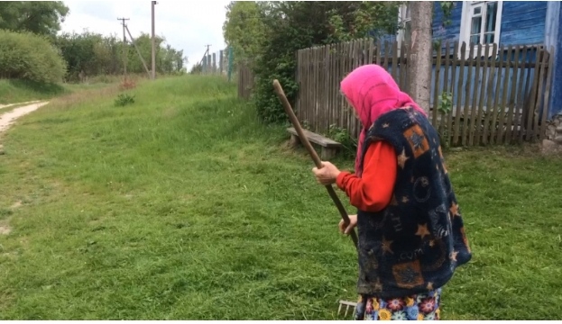 Бабуся веліла нам не омивати її тіло після того, як вона покине цей світ. Ми її слухати не стали, а коли зняли одяг уже з нашої покійної бабусі, то здригнулися аж до мурашок