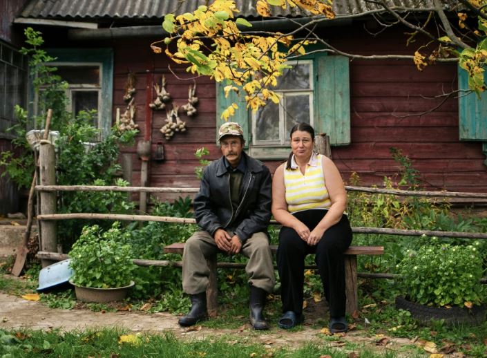 Я думав, що мама в селі жила одна. А коли після того, як її не стало, я увійшов в будинок, то остовпів — там було багато чоловічих речей