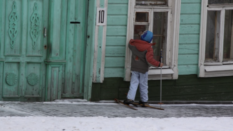 Моя дочка, що залишила свою дитину на мене, з’явилася одного разу і забрала її силою. Ось тільки хлопчик розумів.